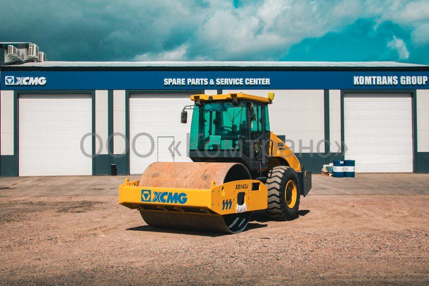 Дорожный каток XCMG XS143J
